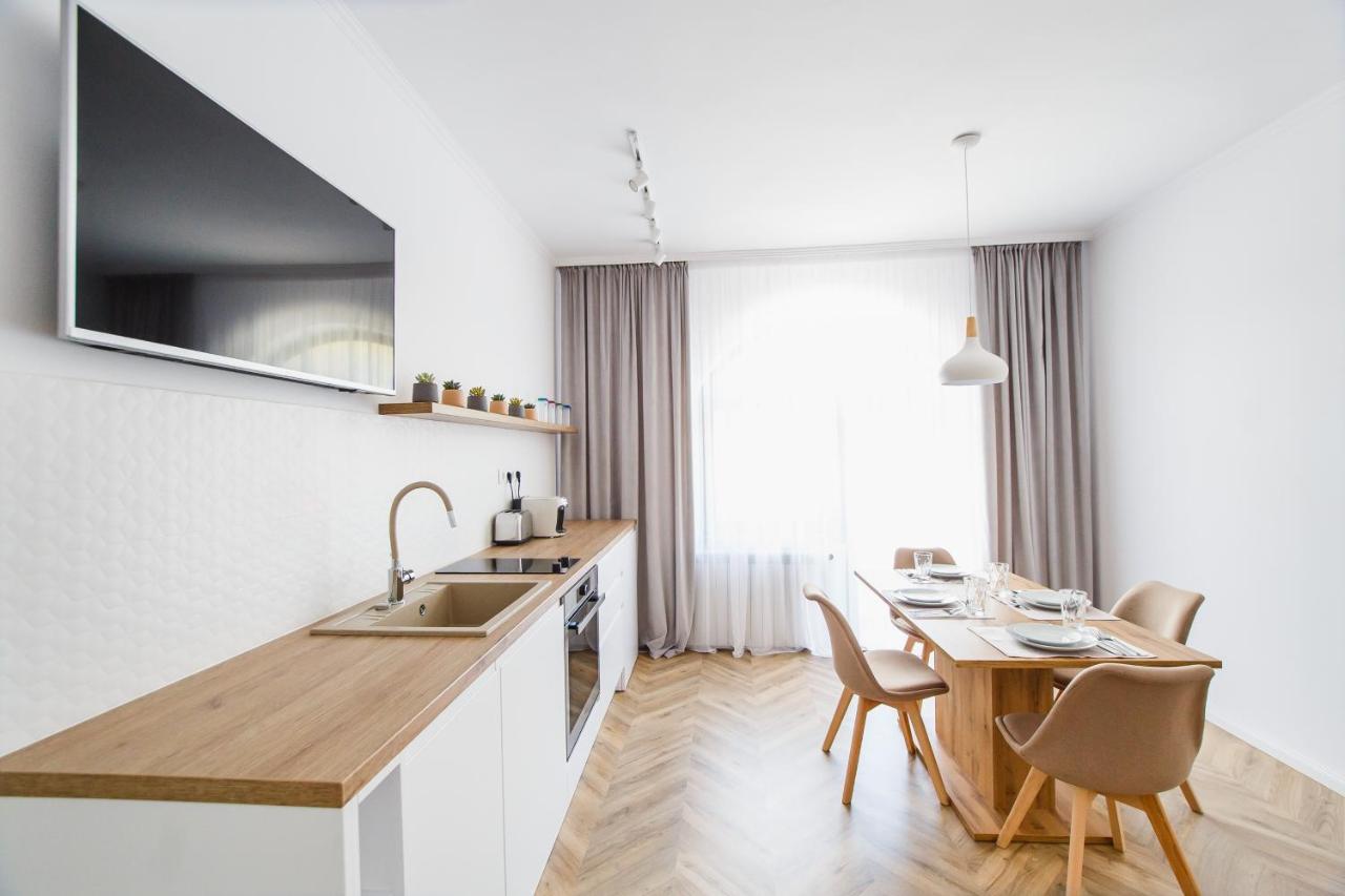 Rya Residence Oradea Zewnętrze zdjęcie