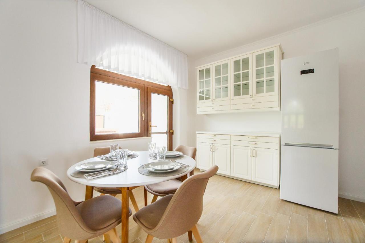 Rya Residence Oradea Zewnętrze zdjęcie
