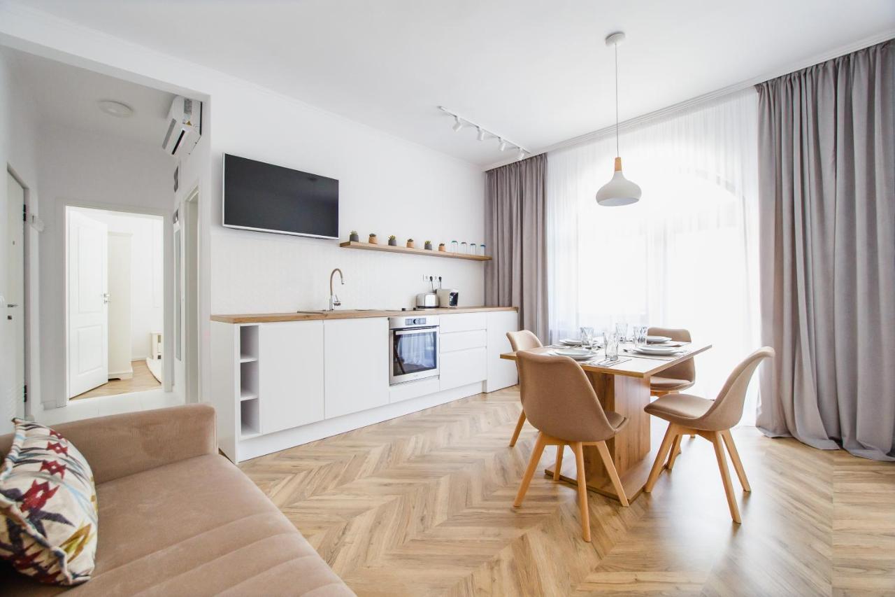 Rya Residence Oradea Zewnętrze zdjęcie